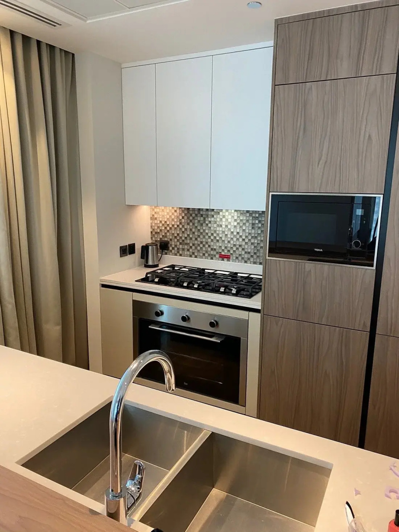 Jumeirah Living Marina Gate