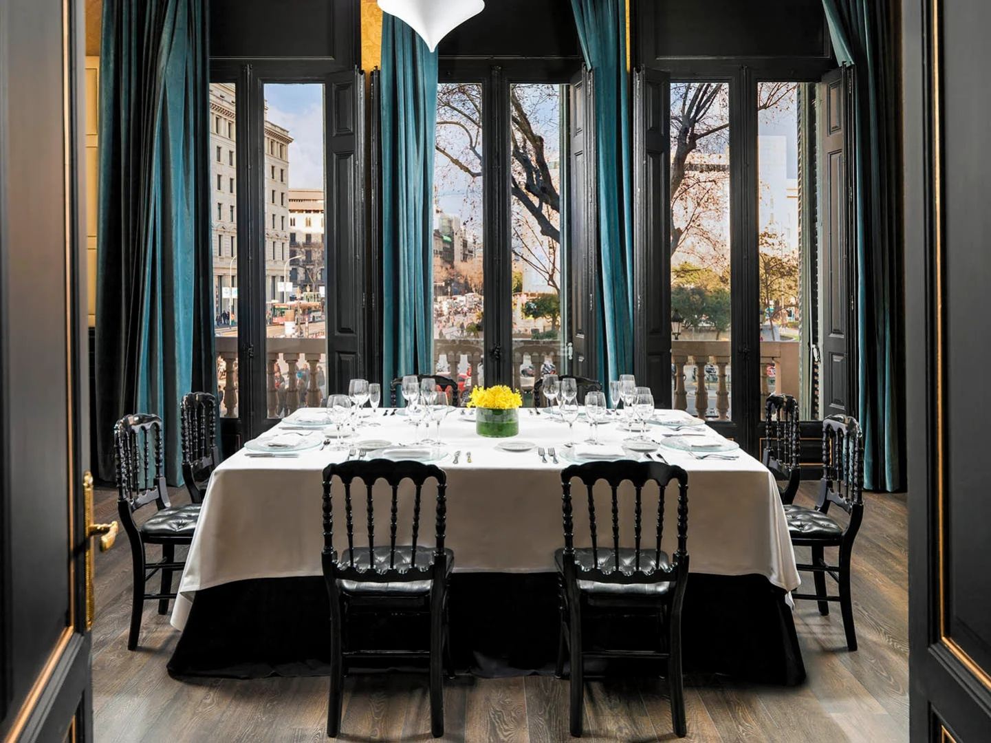 Отель H10 Catalunya Plaza Boutique Hotel