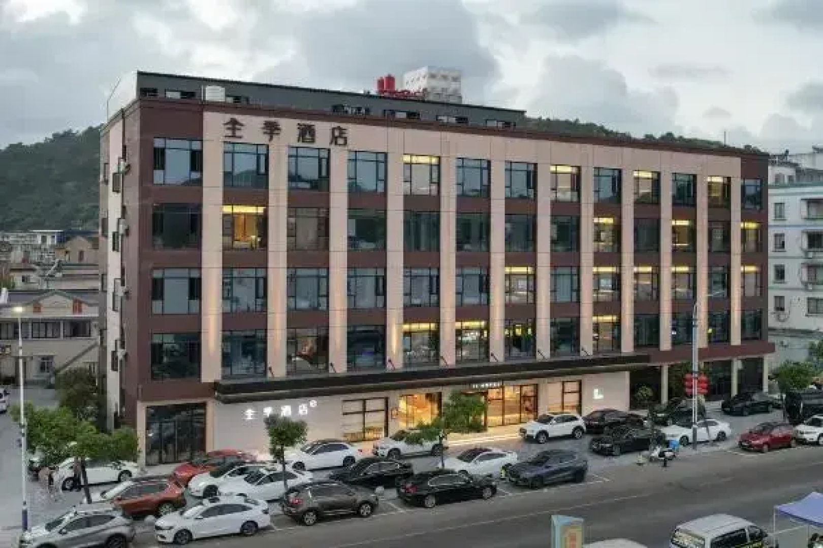 All Seasons Hotel (Ningbo Xiangshan Shipu Branch)