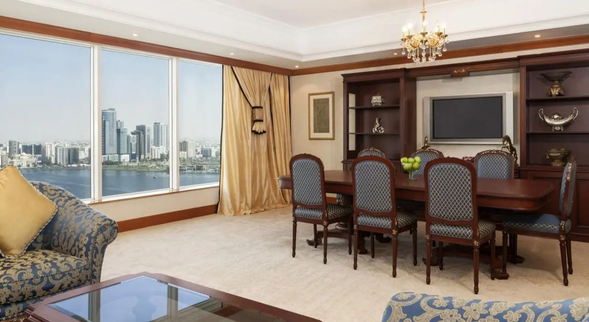 Corniche Hotel Sharjah