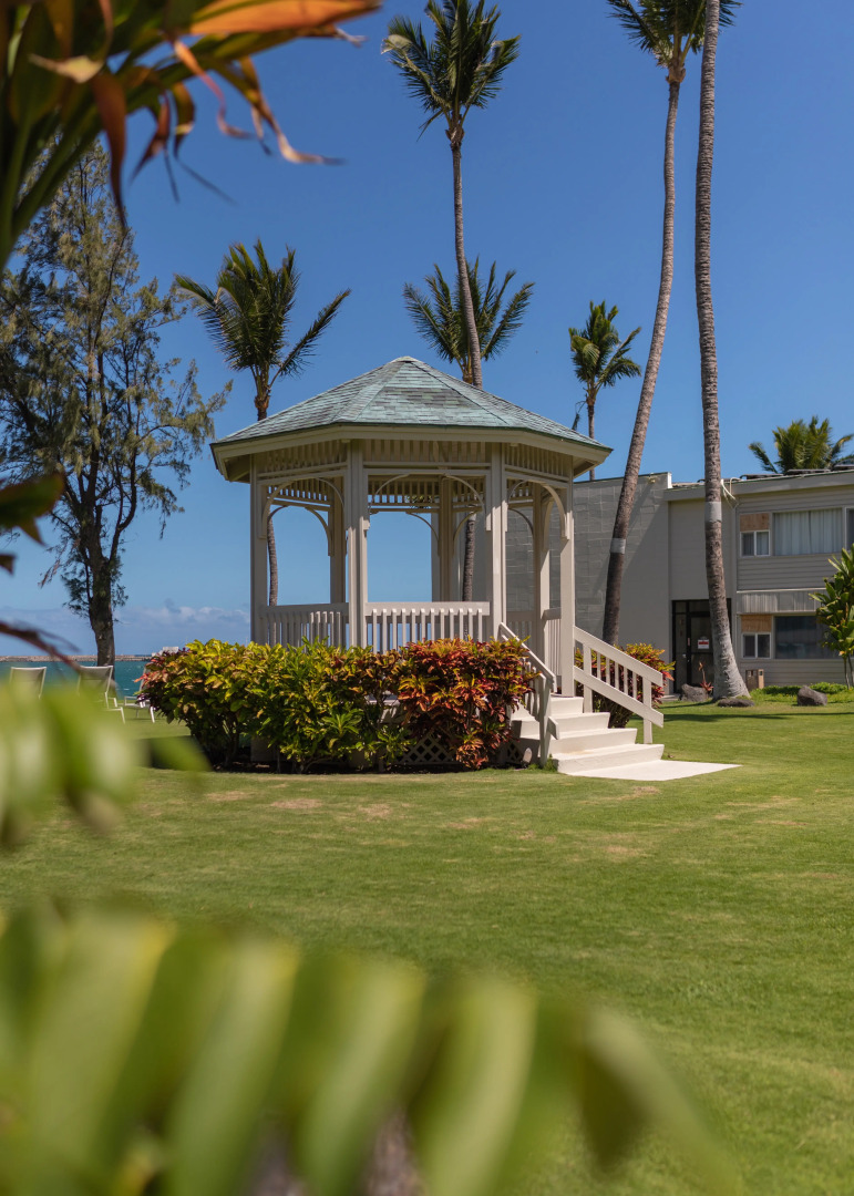 Отель Maui Beach