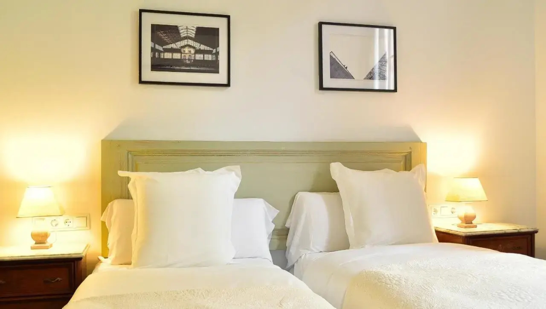 Hostal Girona
