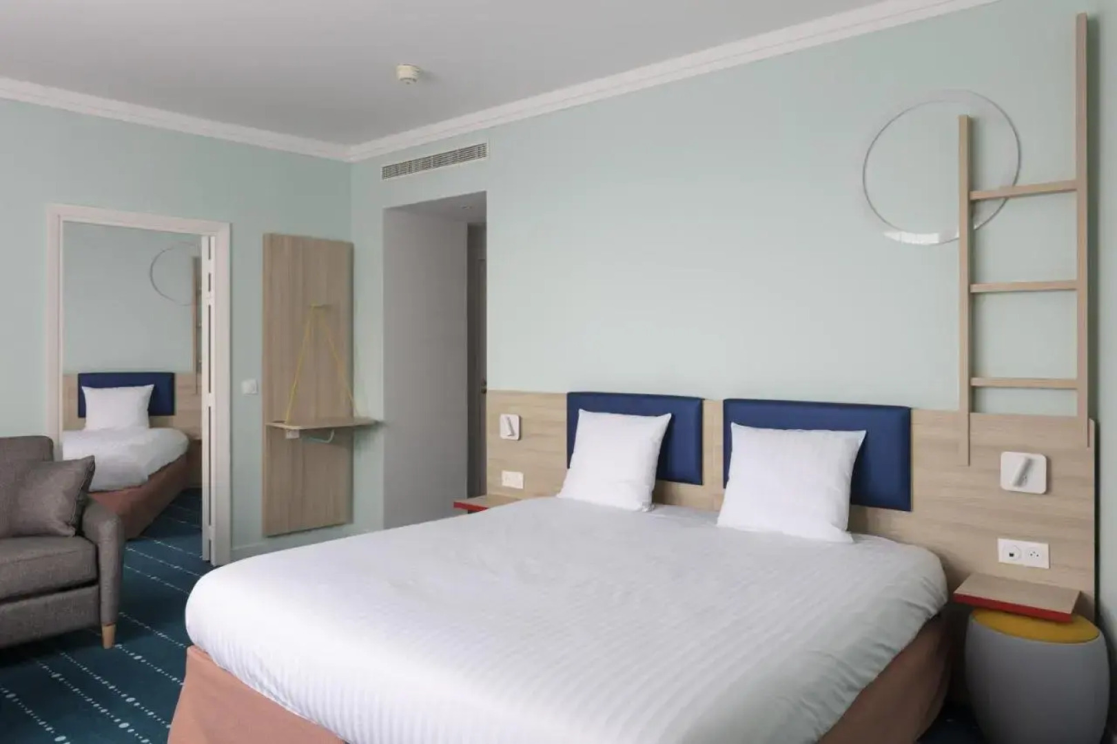 Отель Grand Magic