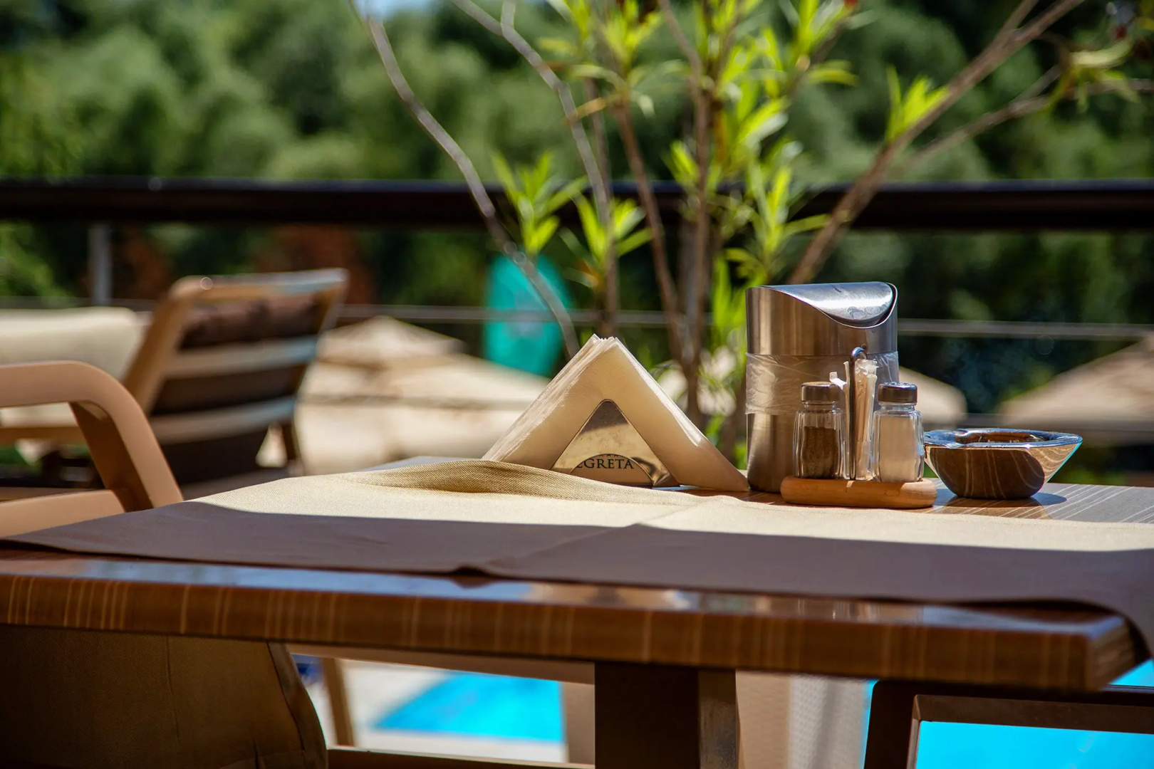 New Egreta Resort