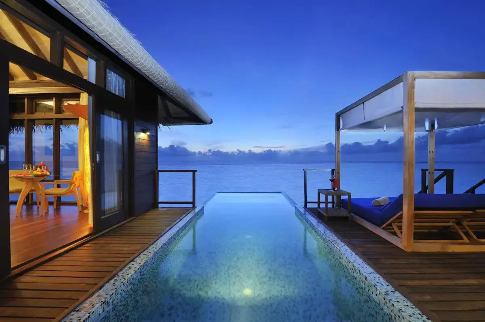 Курорт Coco Bodu Hithi