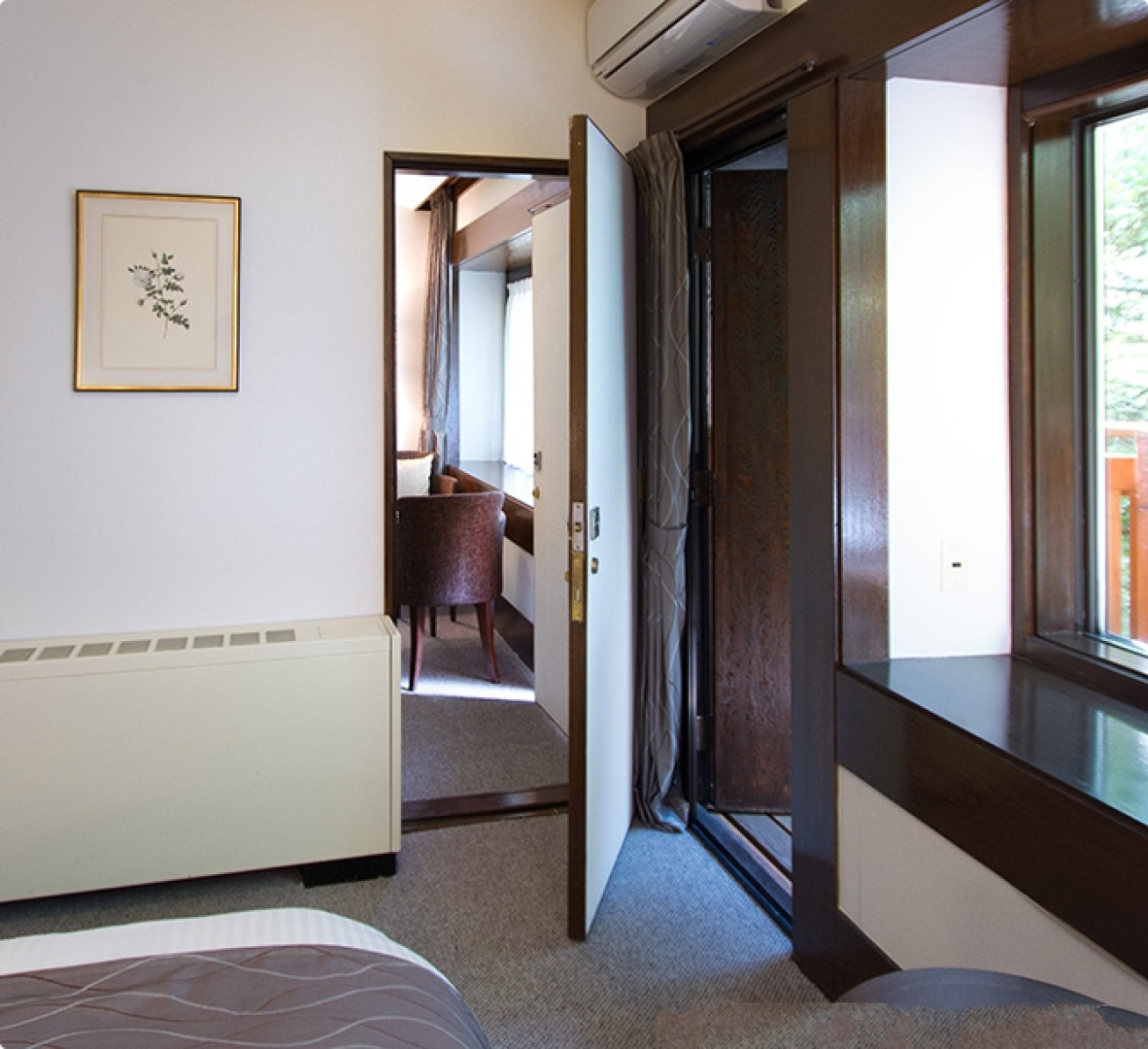 Yatsugatake Lodge Atelier Hotel