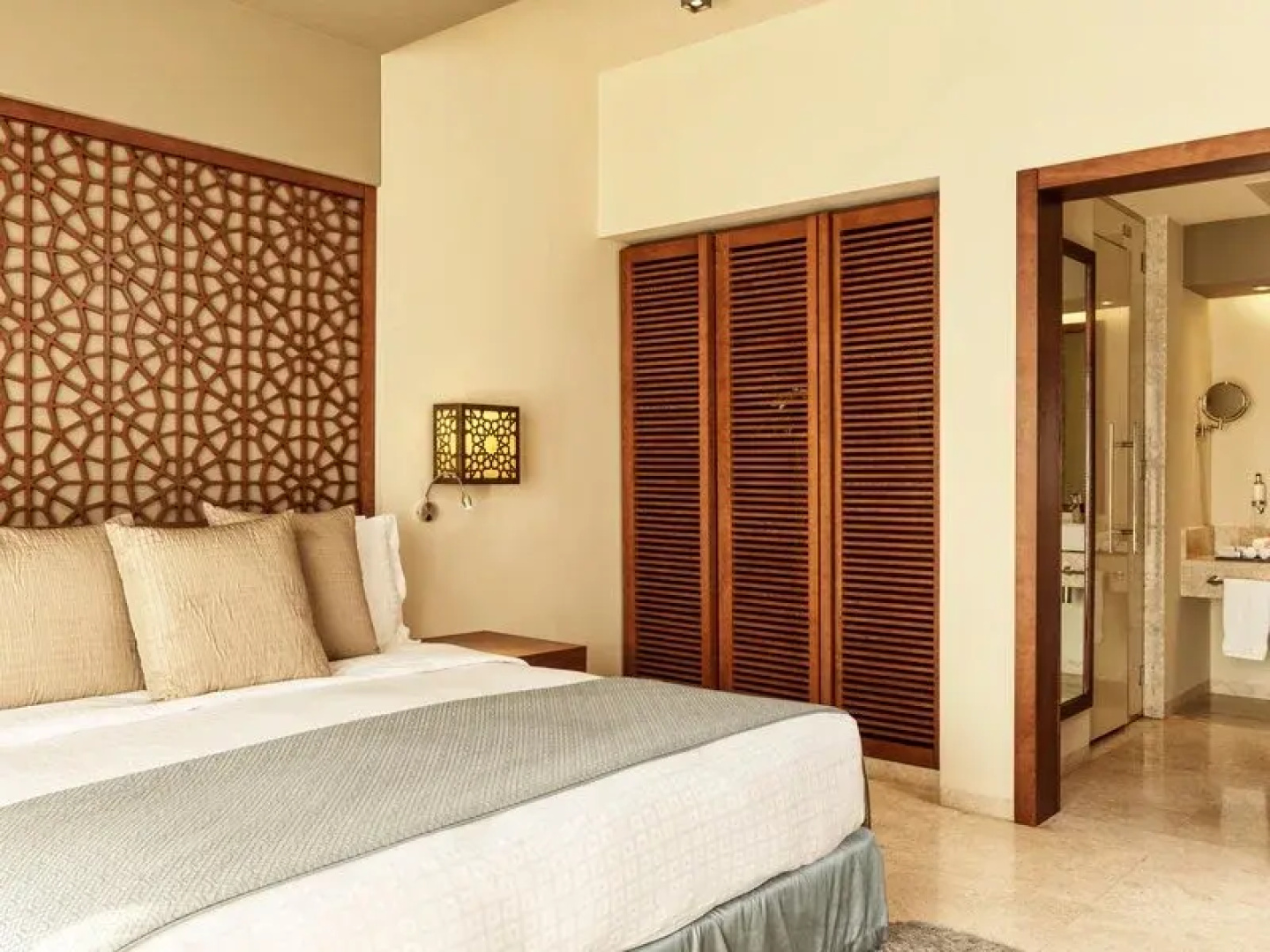 Fanar Hotel and Residences