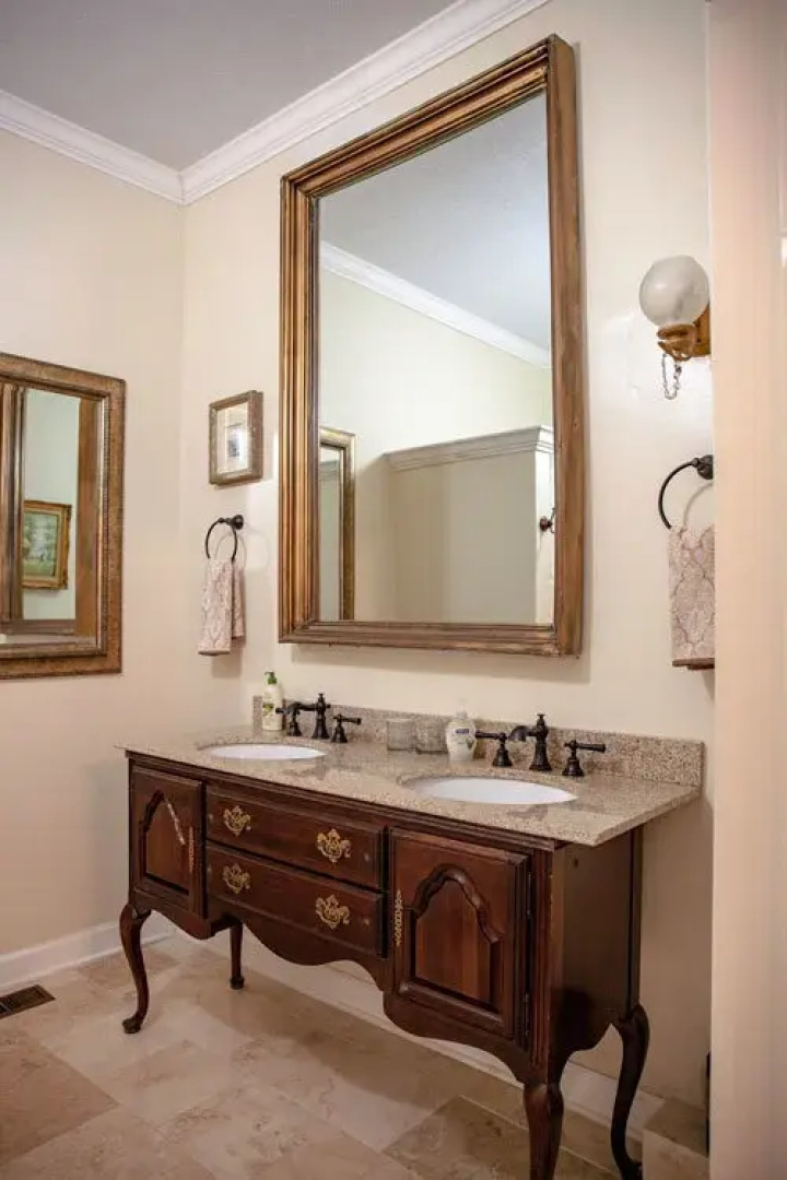 Shiloh Chennault Bed & Breakfast