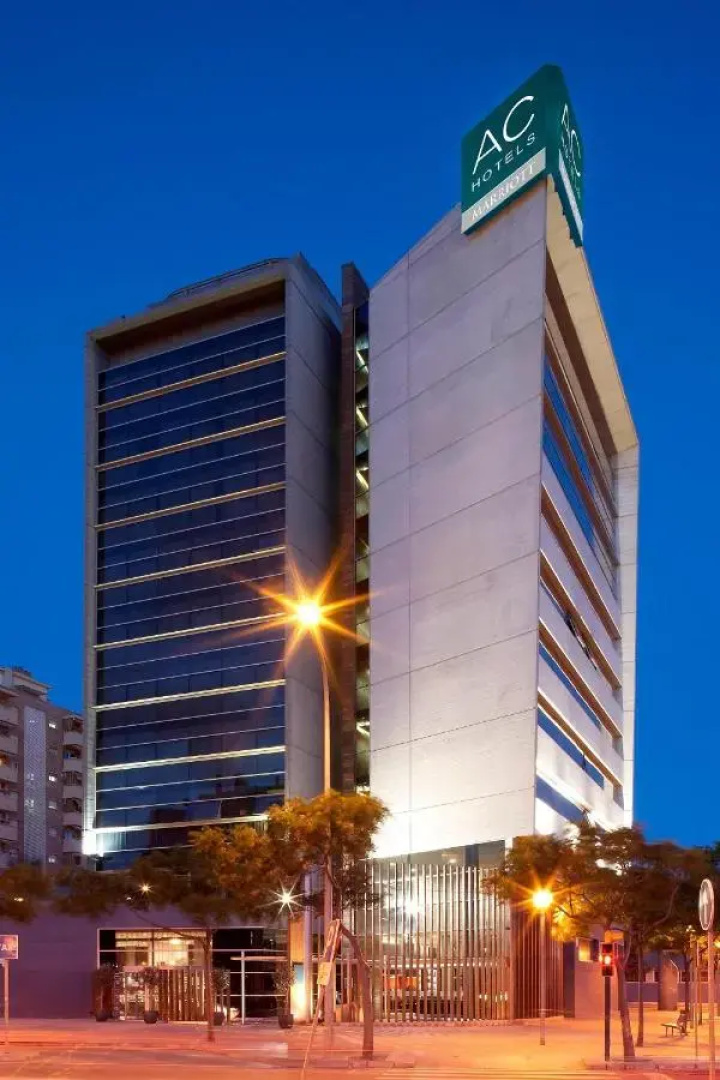 Отель AC Som by Marriott