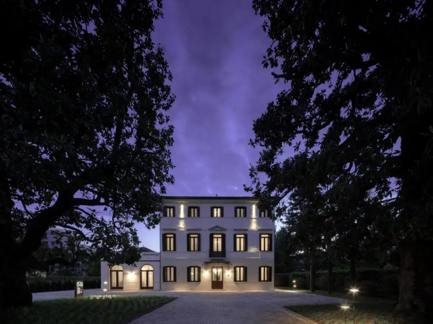The Foscarini