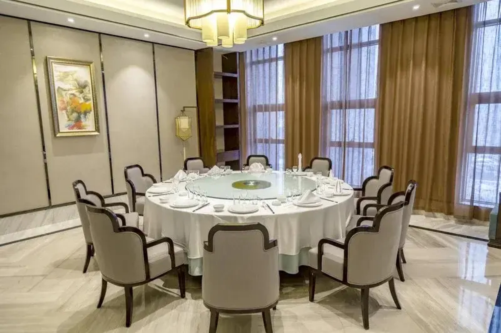 Hundred Hotel
