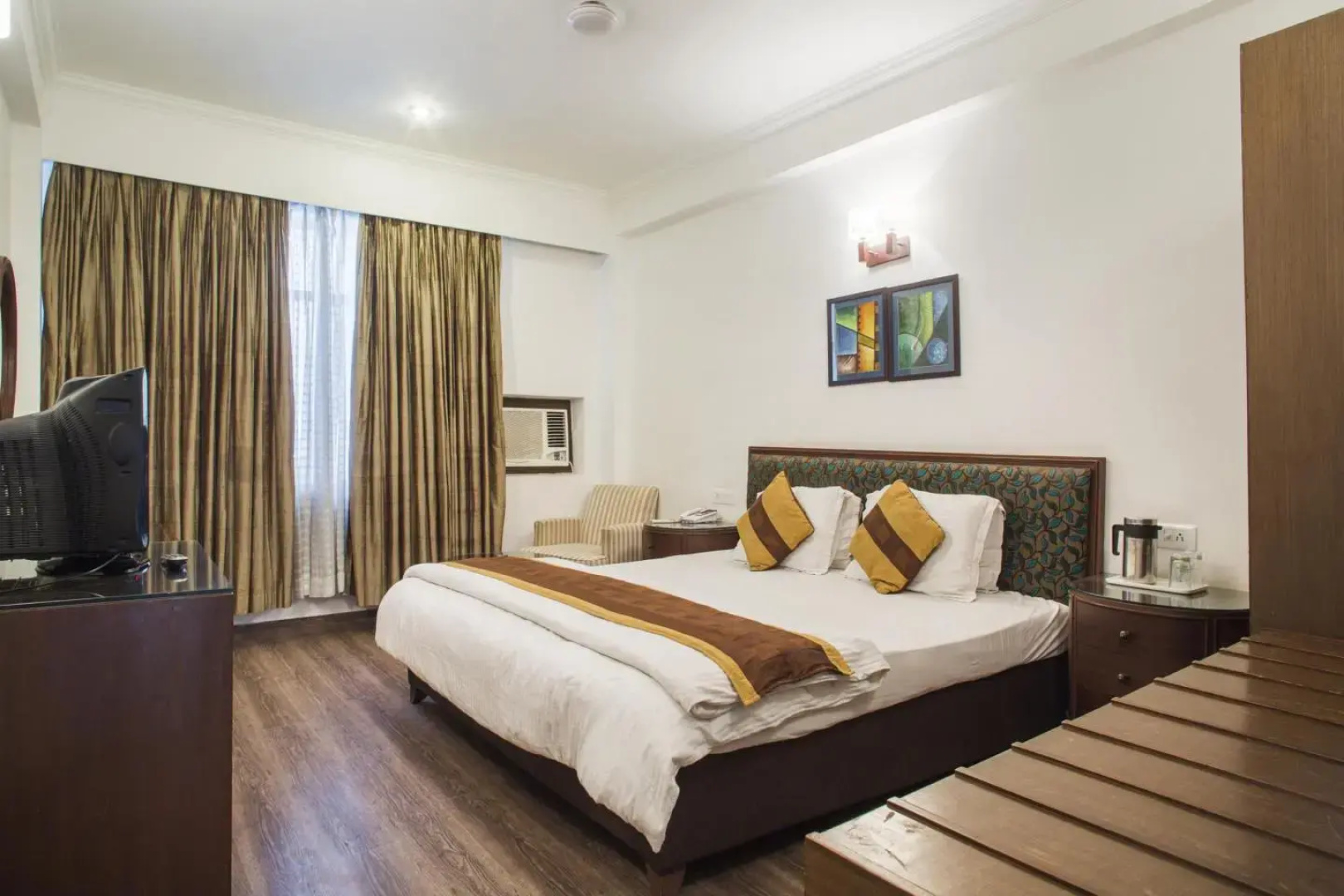Jai Maa Inn