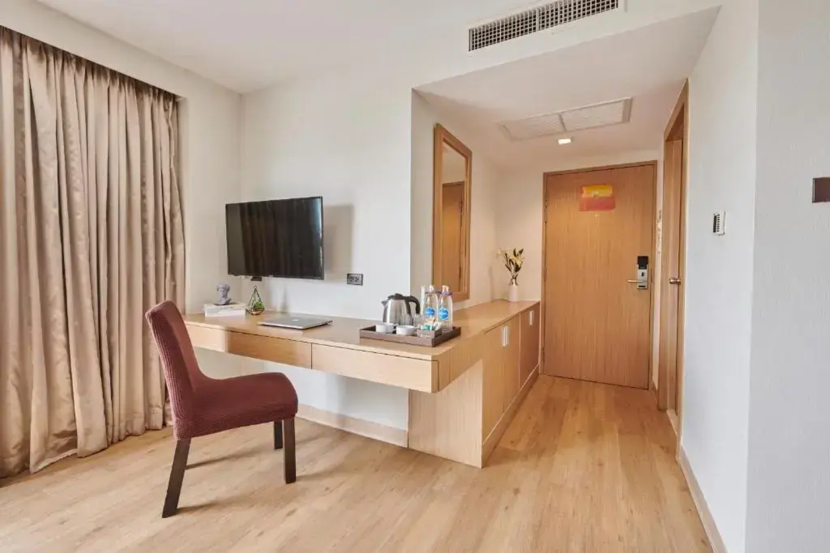 Adelphi Pattaya