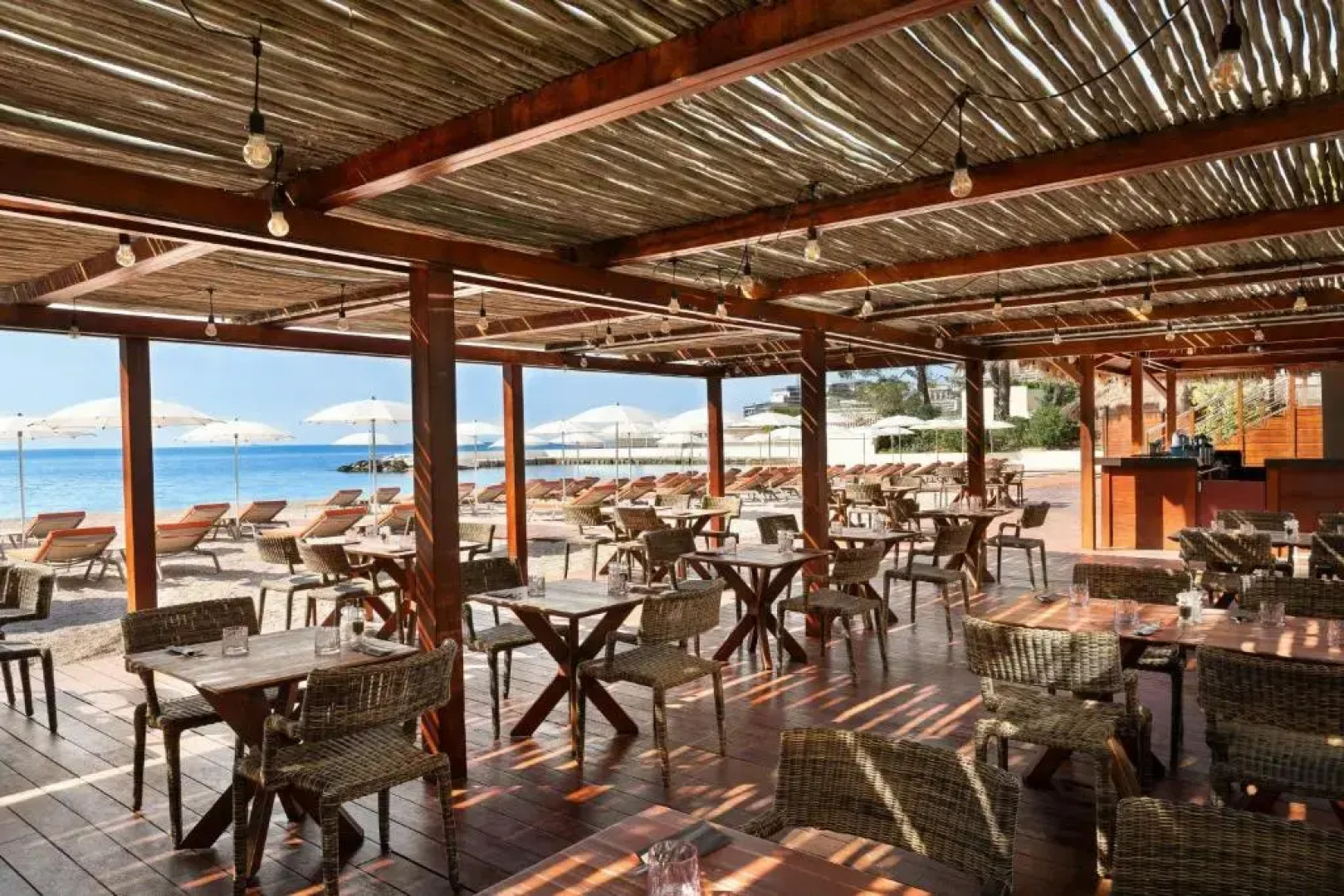 Le Meridien Beach Plaza