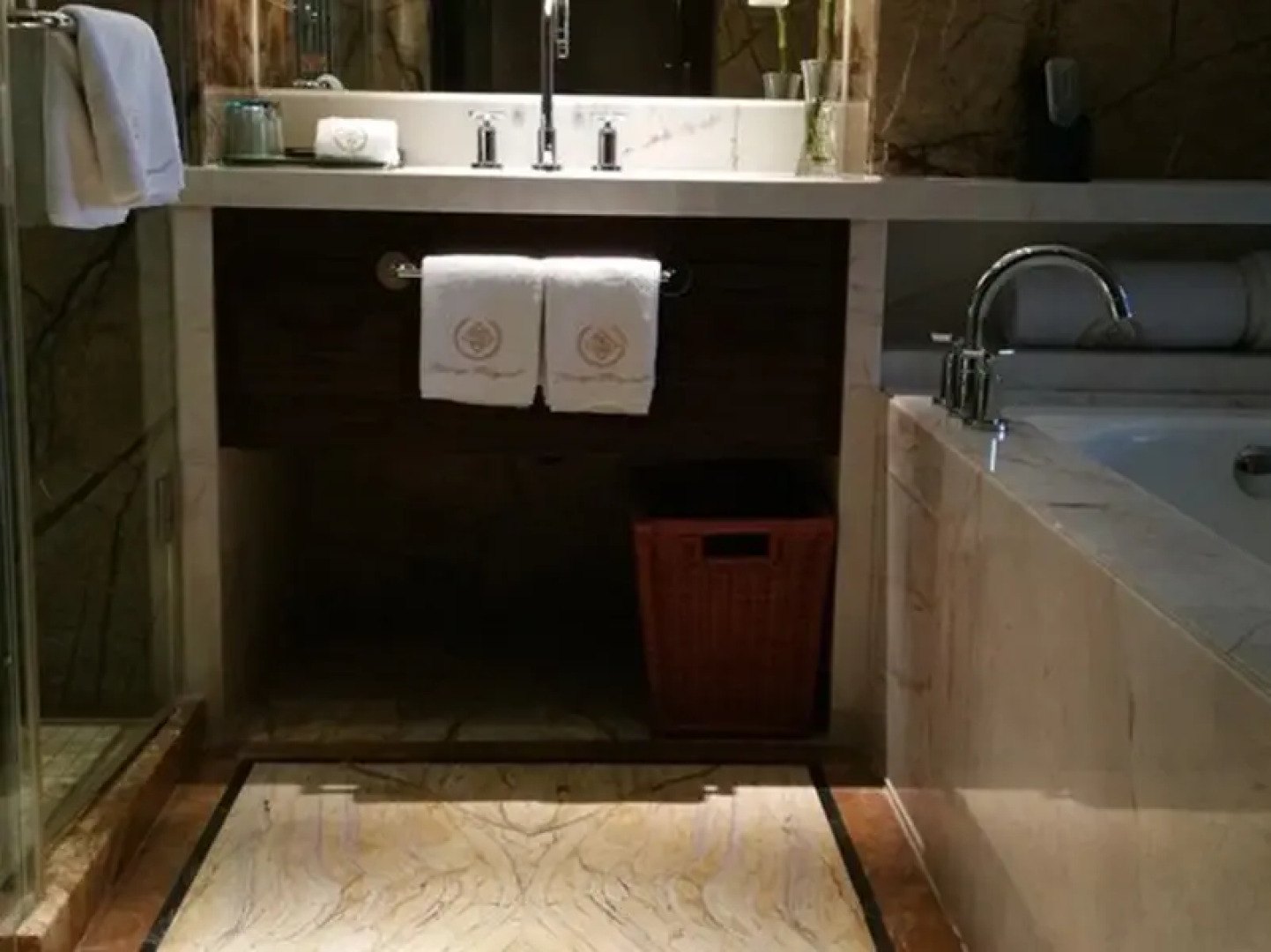 King Royal Hotel Yunfu