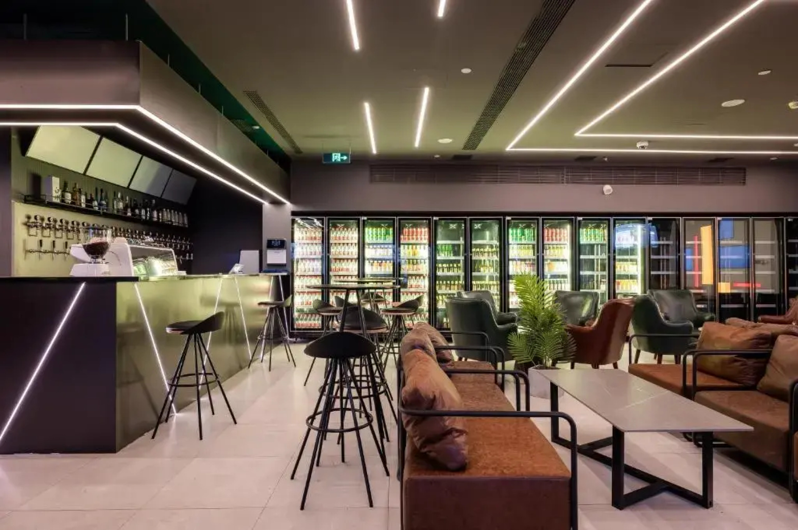 Dayin International Youth Hostel (Shanghai Nanjing East Road;People's Square;The Bund Branch)