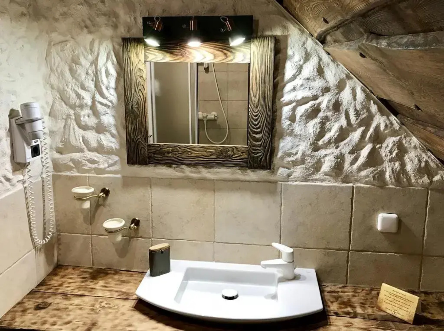 Kraina Alkos - Adults Only (18+)