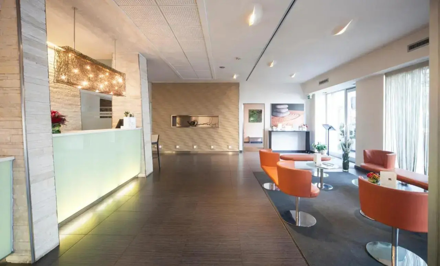 Arli Hotel Business and Wellness