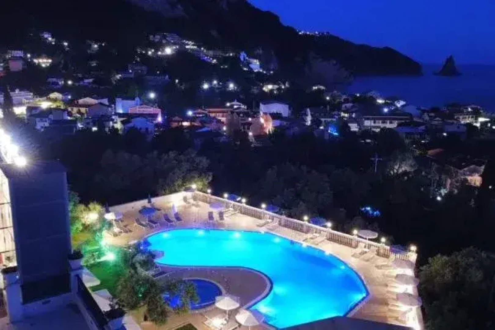 Aloha Hotel