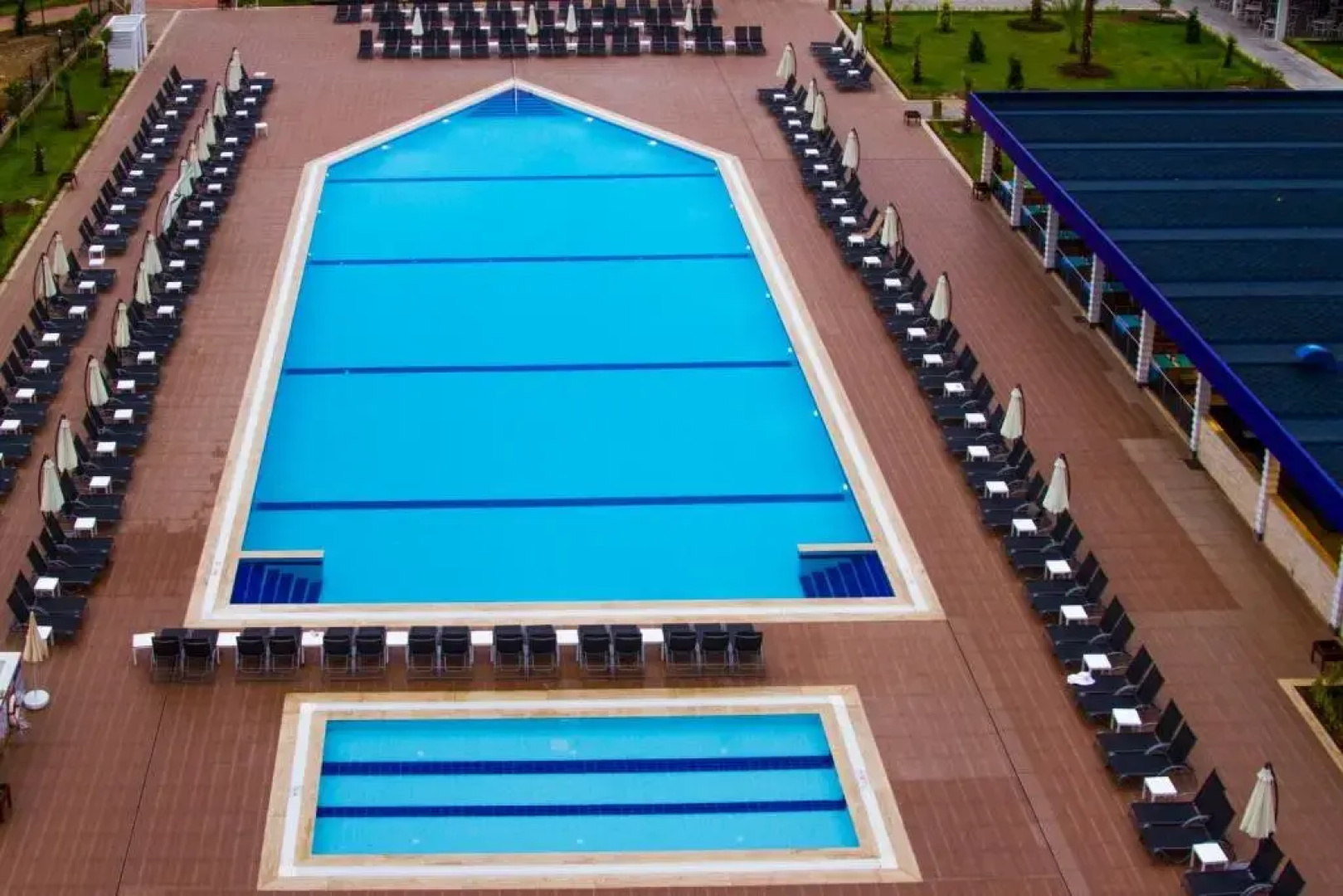 Eftalia Marin Resort Hotel