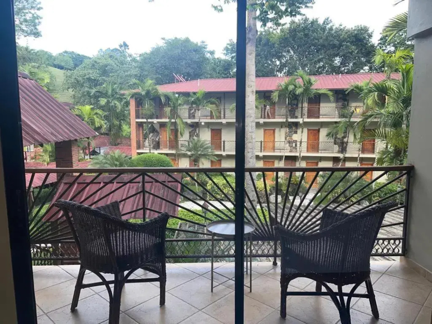 Отель Gran Jimenoa