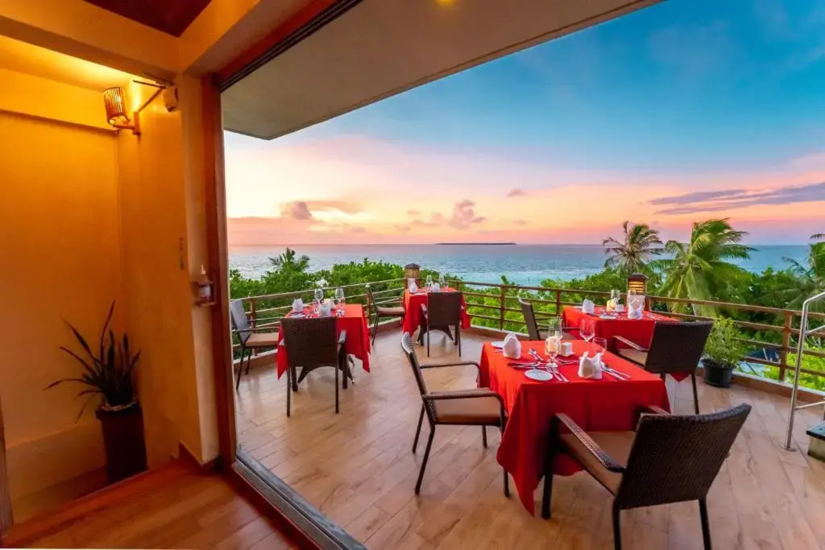 Отель Vilu Thari Inn Maldives