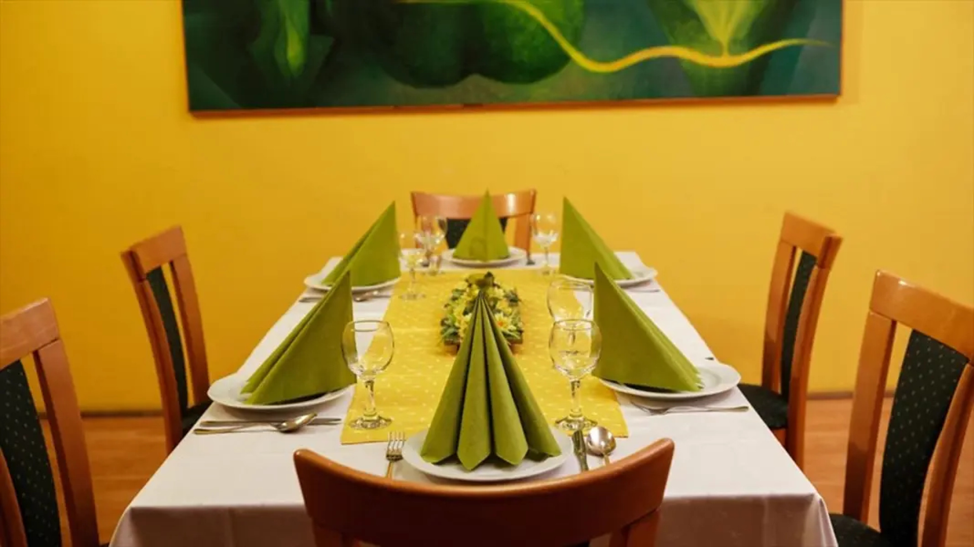 Lipa Hotel Es Etterem