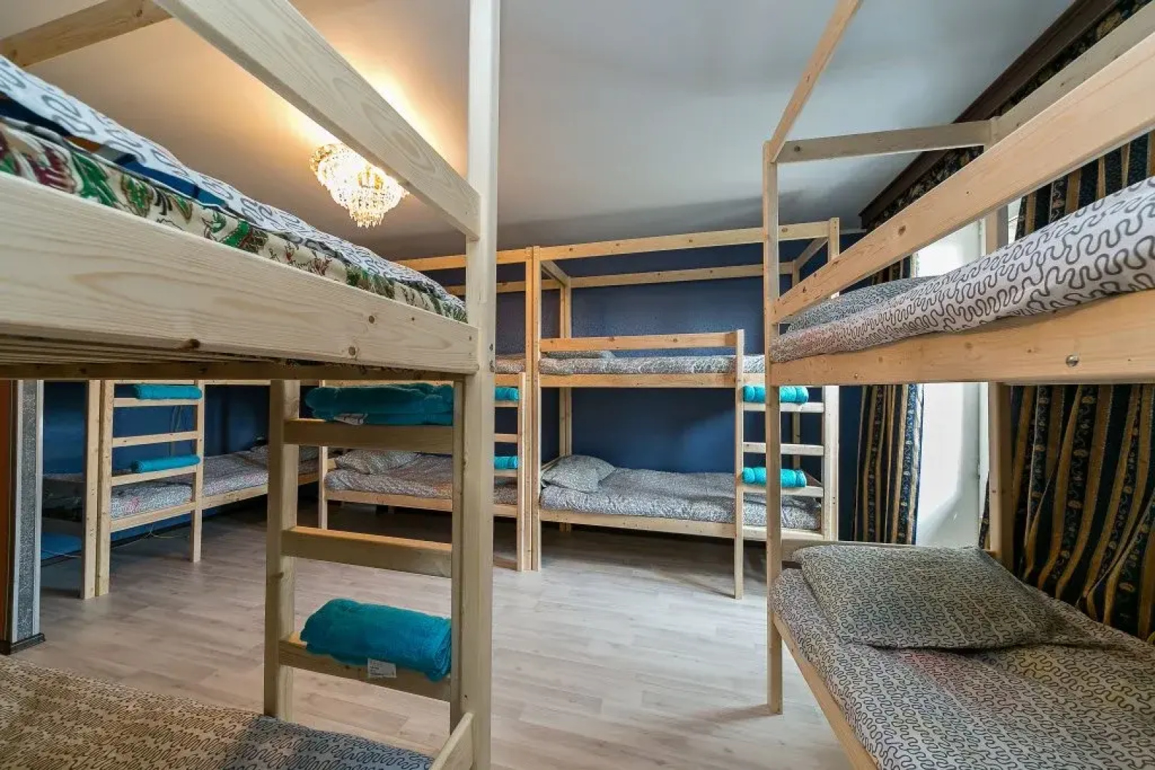 Crazy Monkey Hostel next to the Moscow Zoo