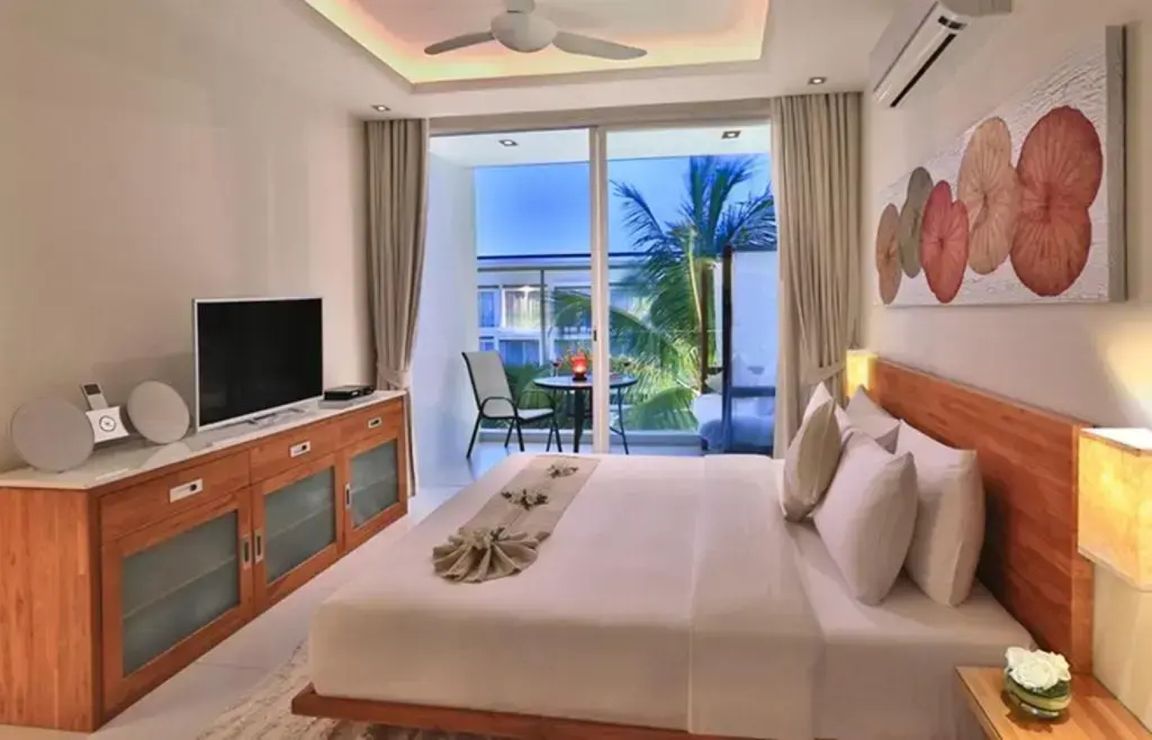 Курортный отель Chi Samui Resort