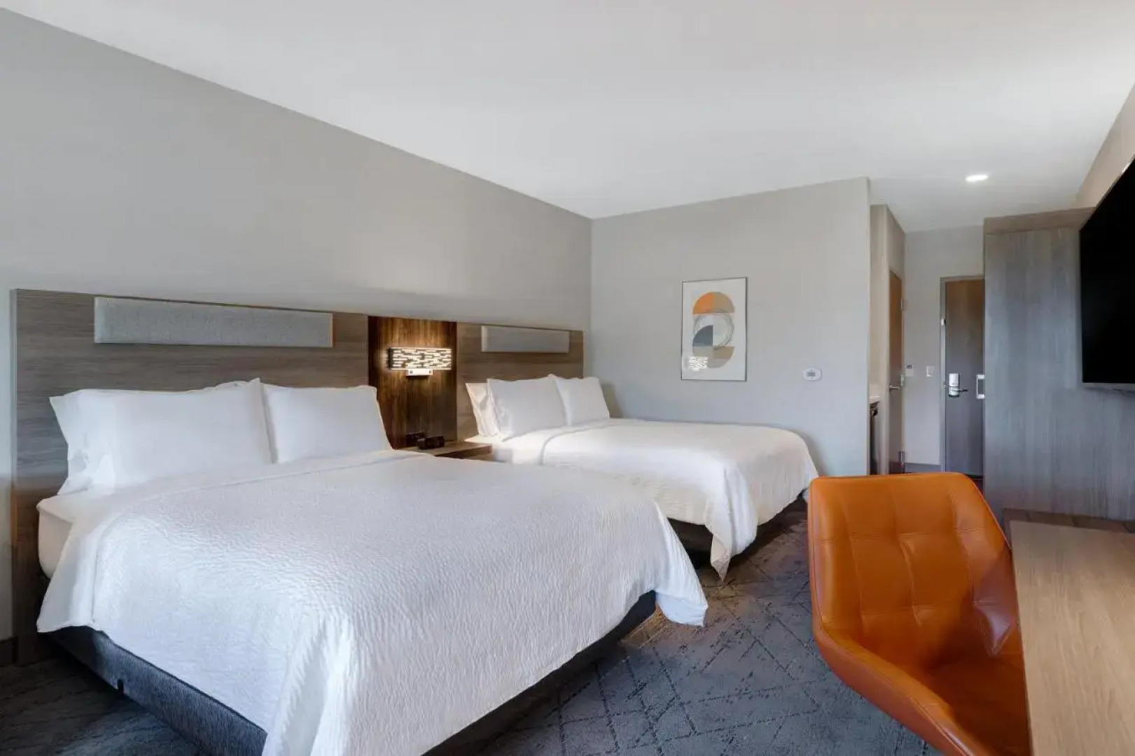 Отель Holiday Inn Express & Suites Chino Hills by IHG