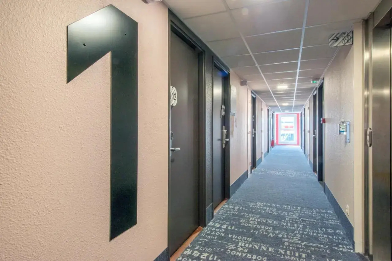 B&B HOTEL Cholet Nord