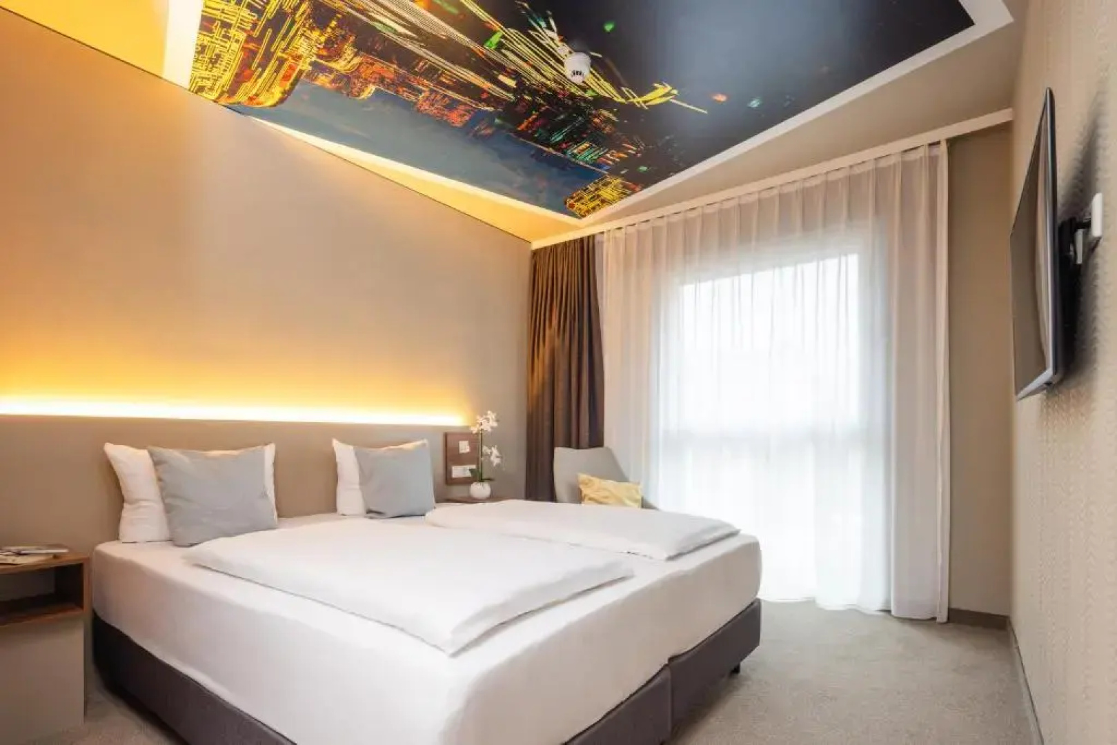 Hey Lou Hotel Monheim am Rhein	