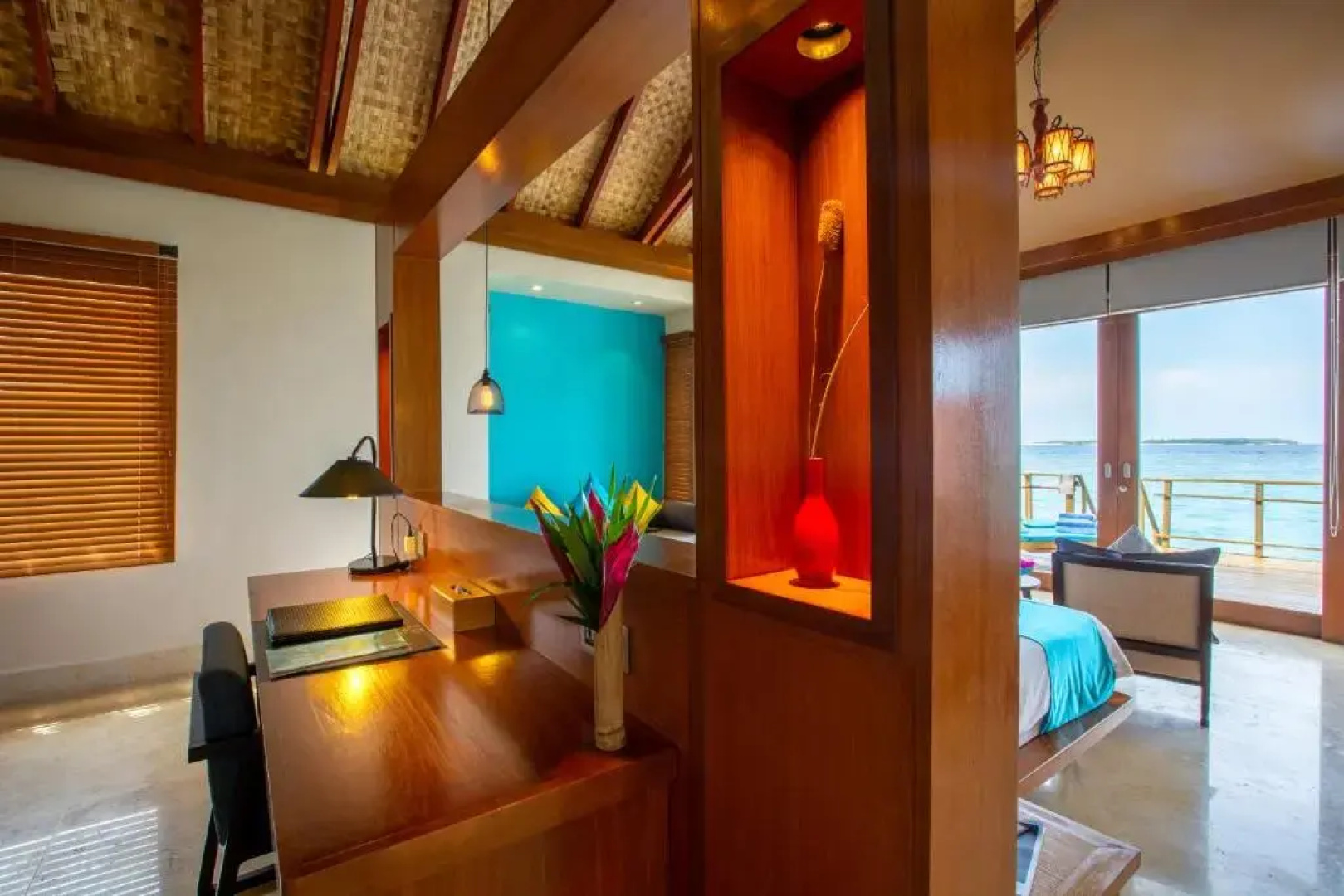 Отель Furaveri Maldives