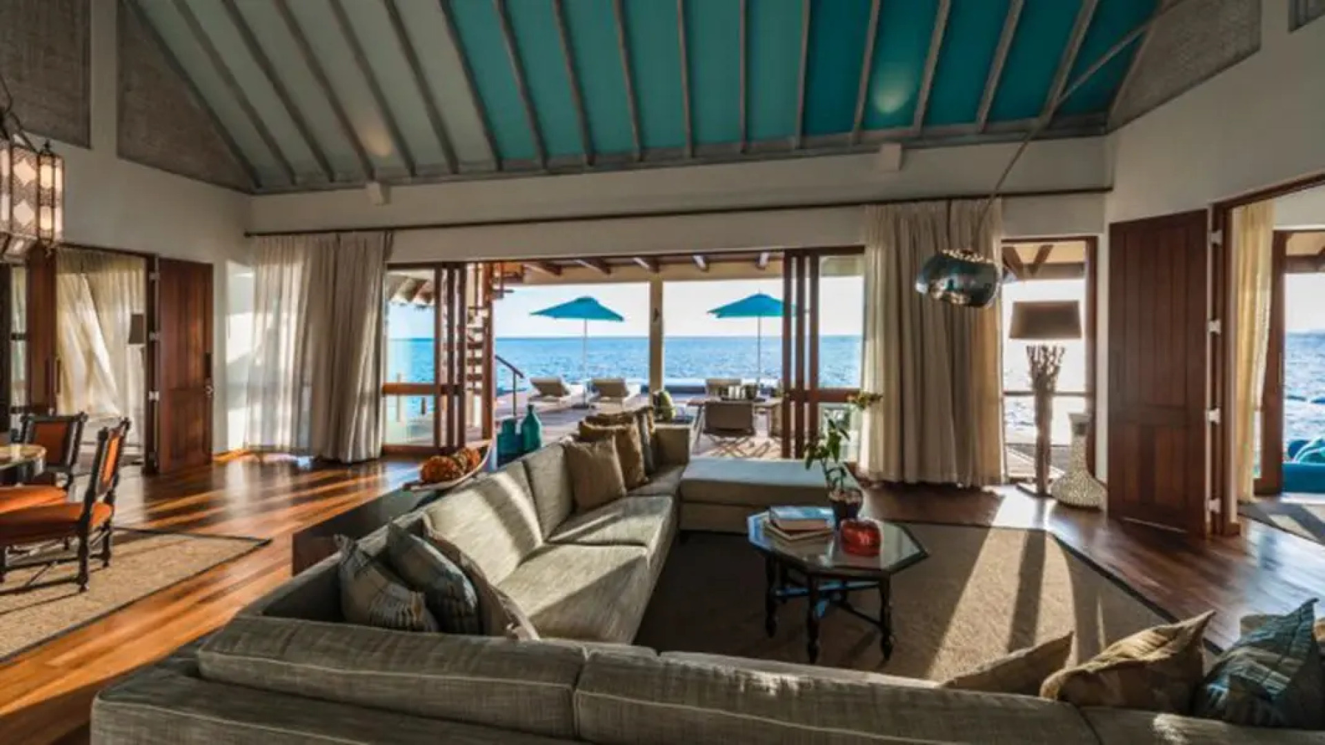 Four Seasons Resort  Maldives at Landaa Giraavaru