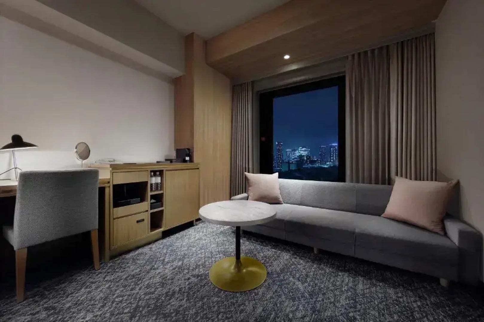 Отель Villa Fontaine Grand Tokyo - Shiodome