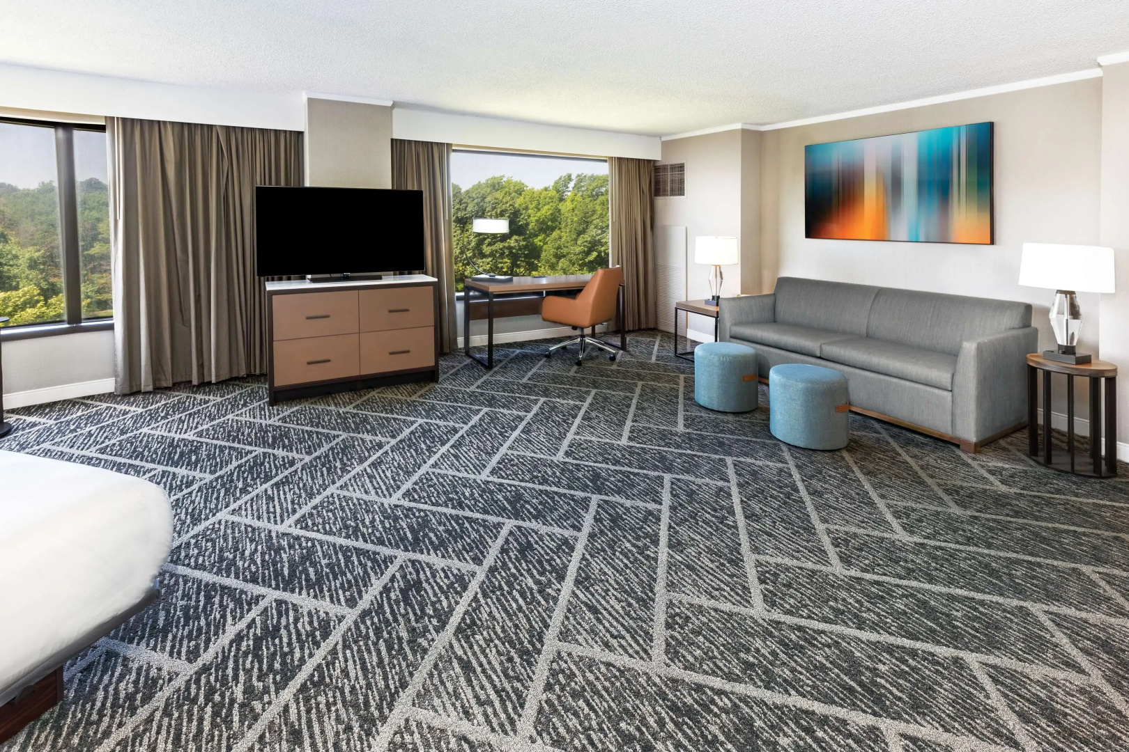 DoubleTree by Hilton Tulsa - Warren Place