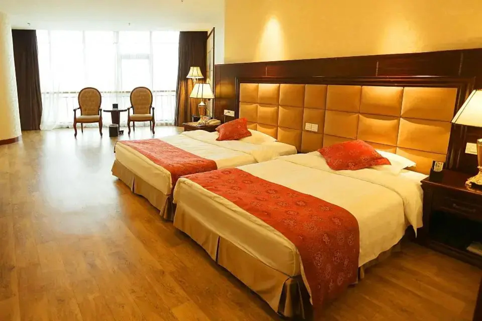 Hot Spring Leisure City International Hotel