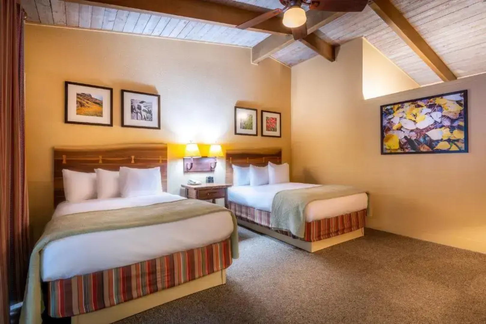 Отель Yosemite Valley Lodge