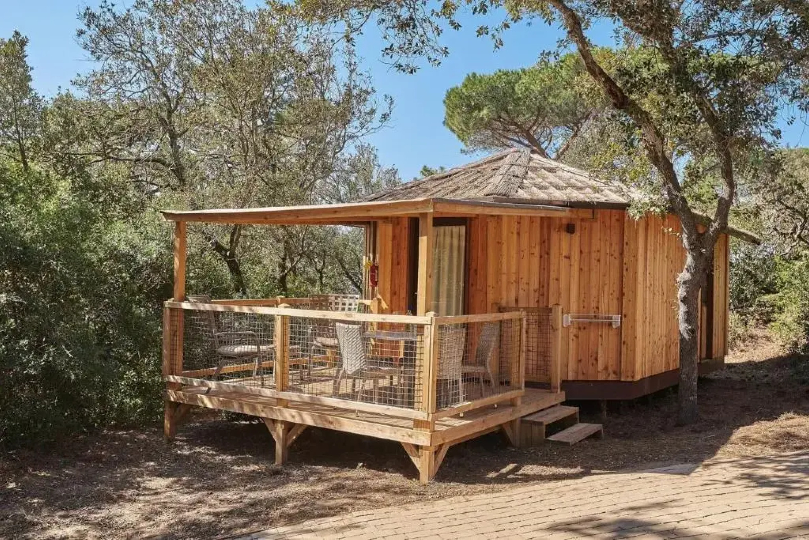 Paradù EcoVillage &  Resort