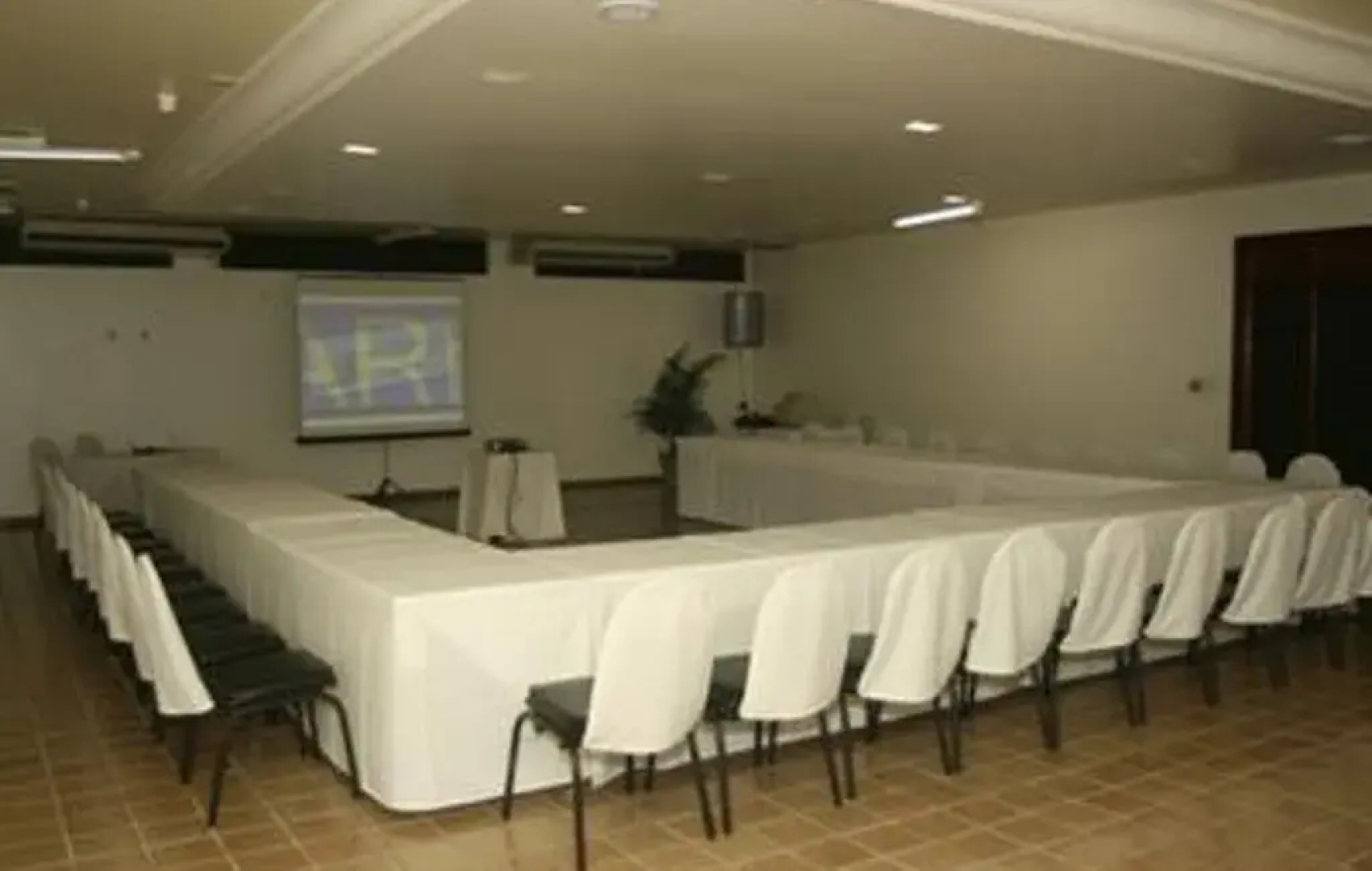 Canarius D Gaibu Hotel