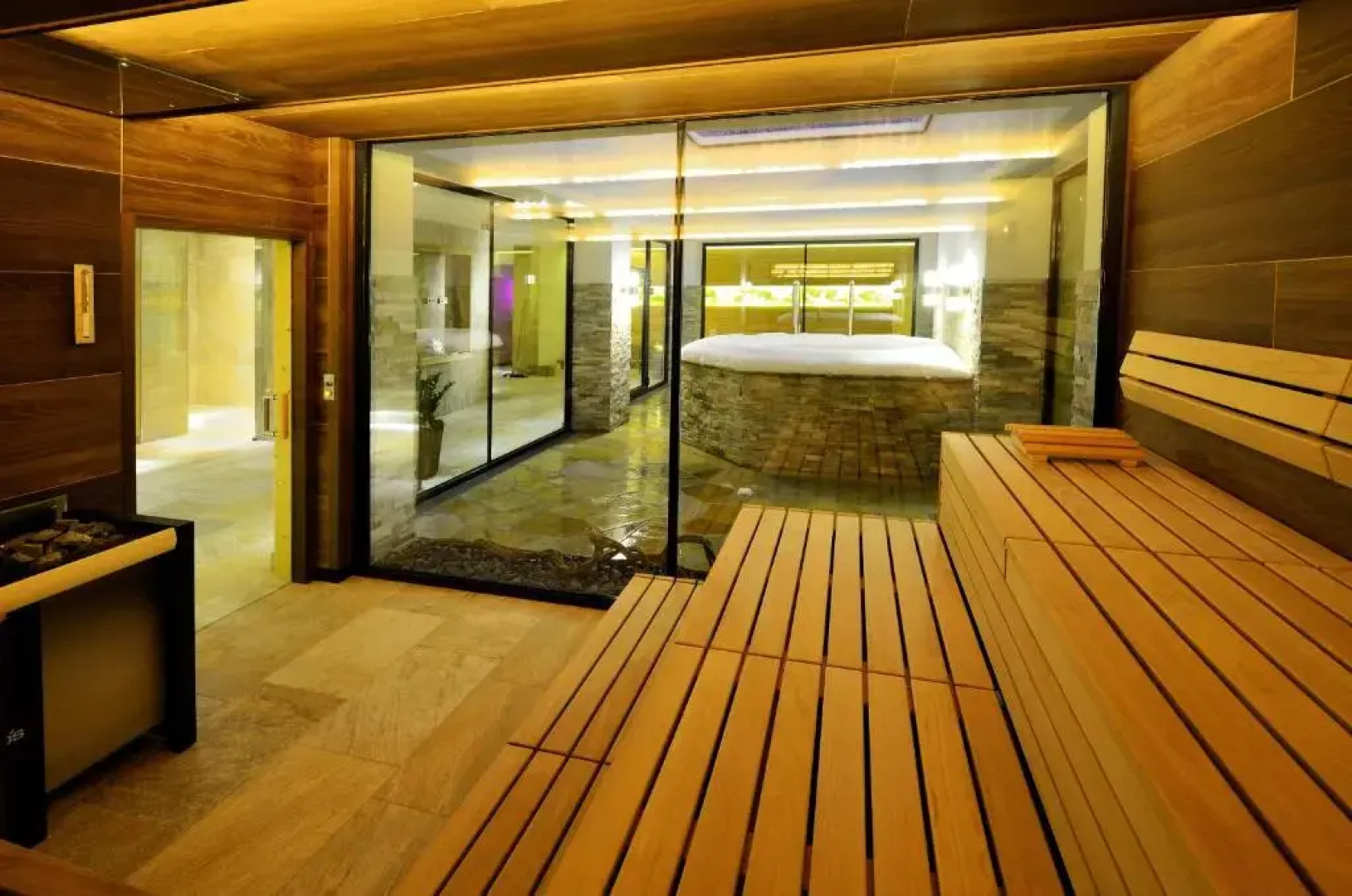 Hotel Edelweiss