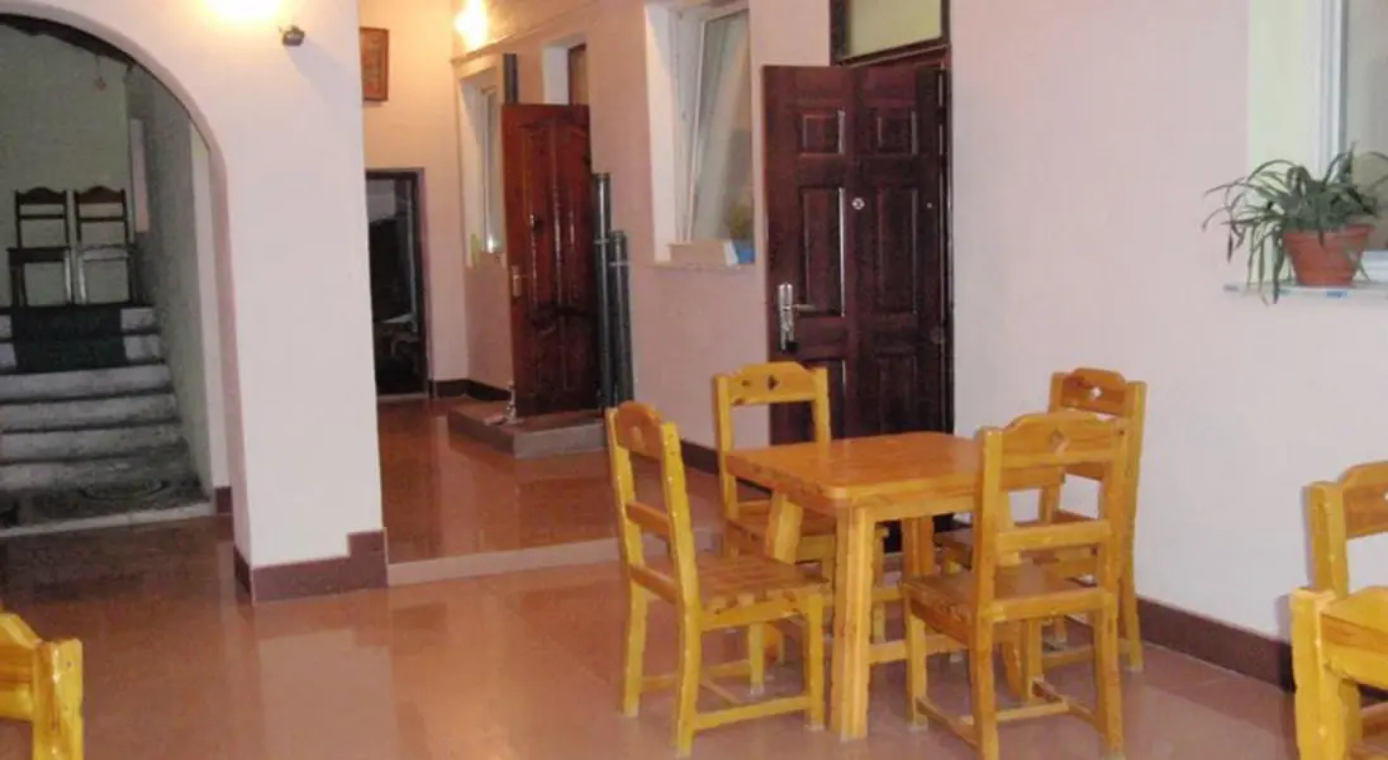 Monte-Kristo Hotel