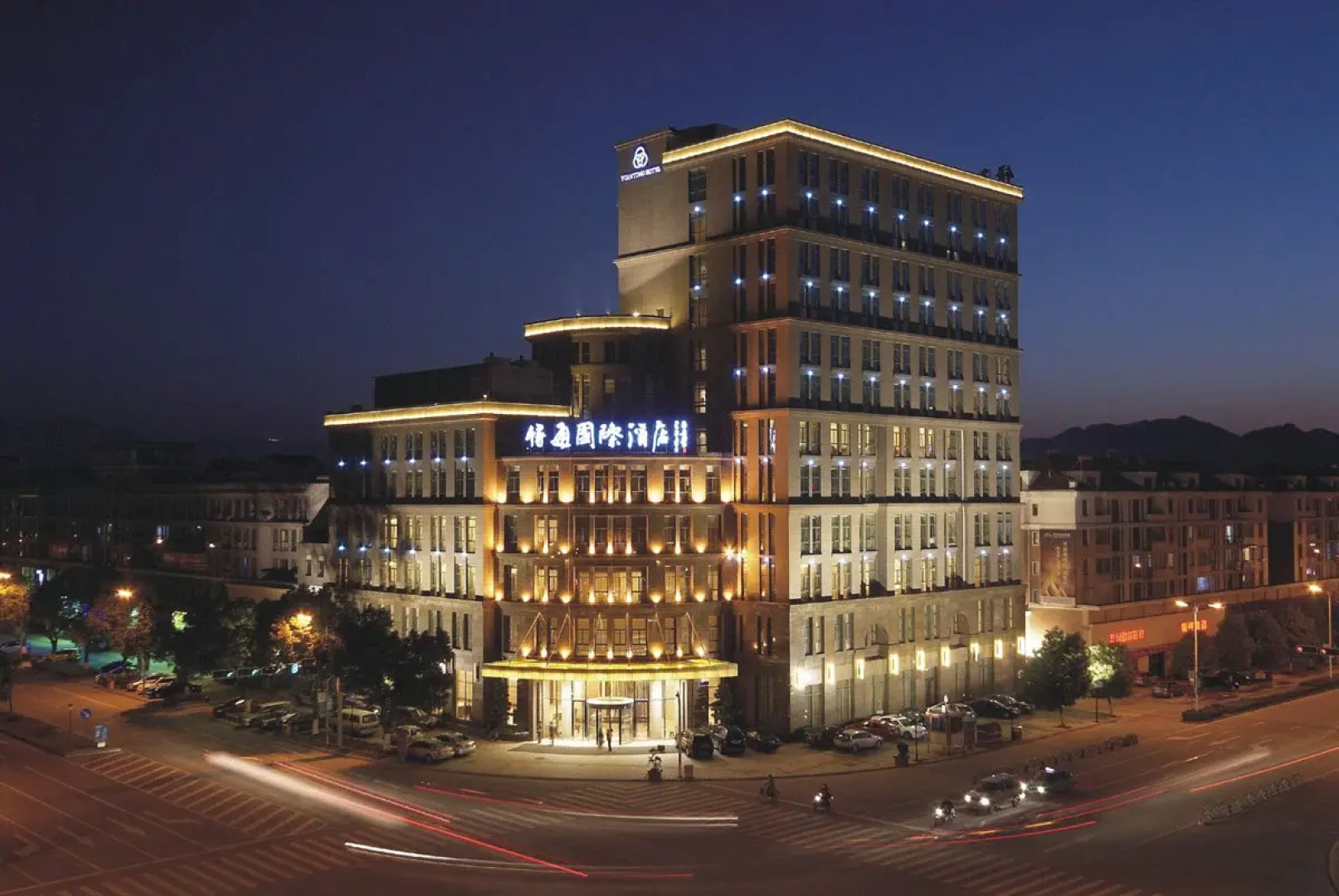 PHIREN Hotel Anji Jiuzhou Changshuo Plaza, Anji
