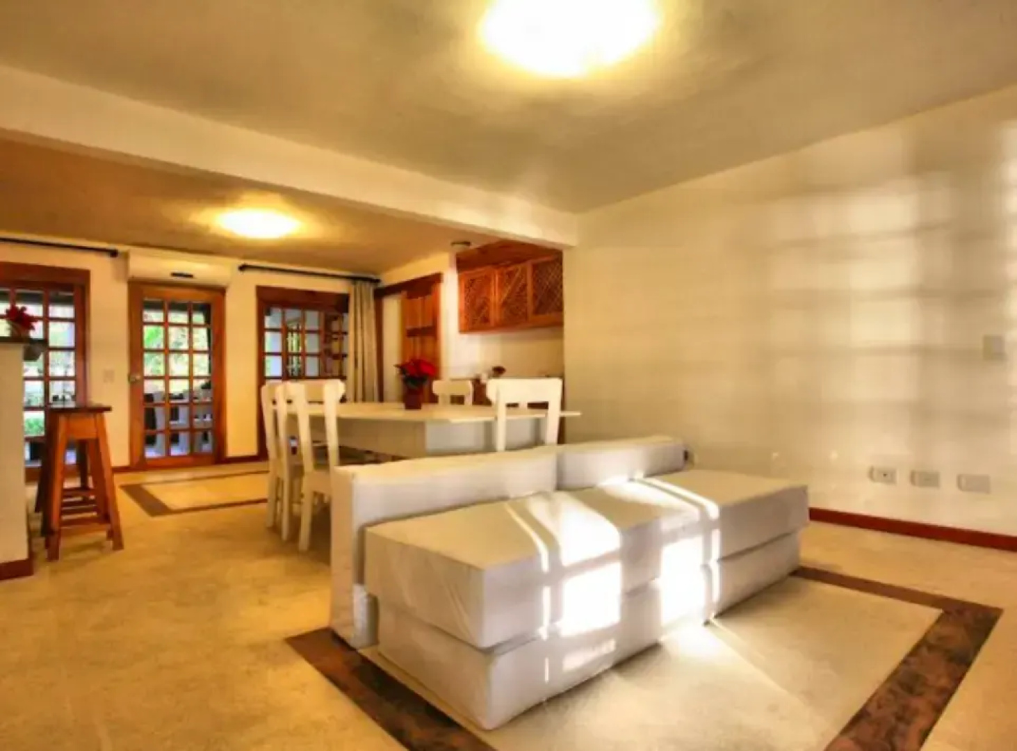 Hotel Tropico Latino