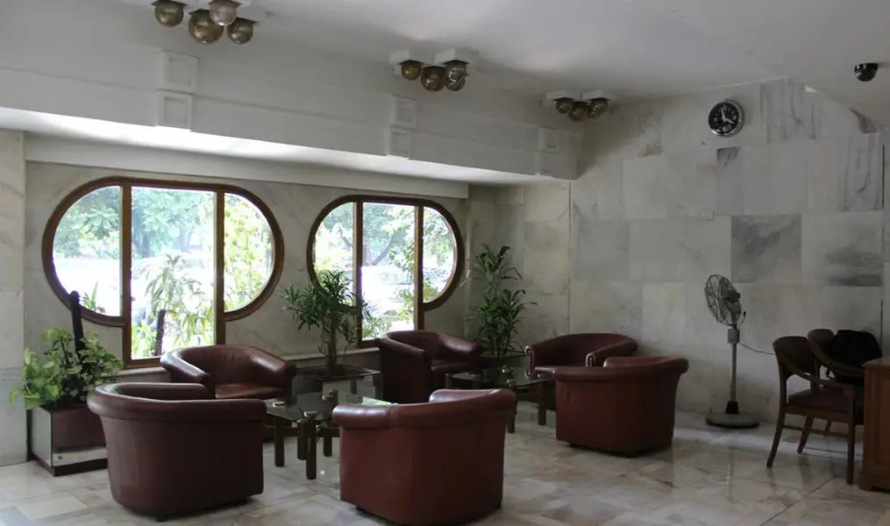 OYO Premium Sector 26 Madhya Marg