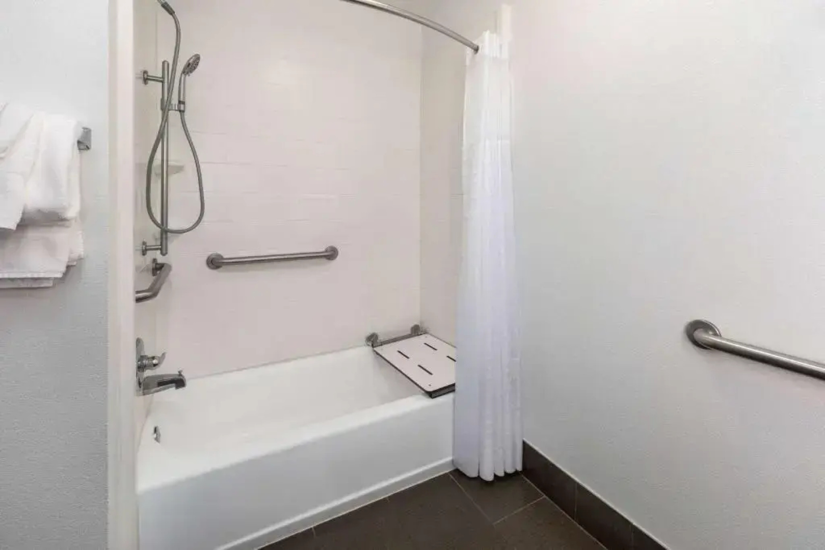 La Quinta Inn & Suites by Wyndham Meridian