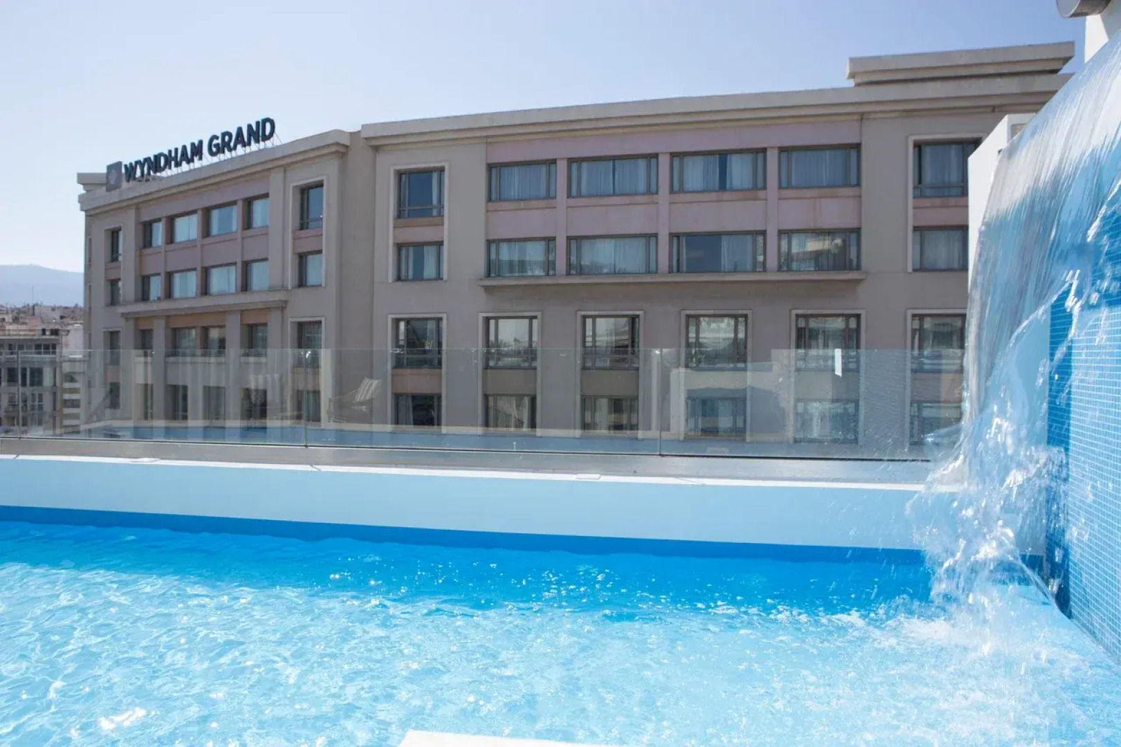 Zeus Essence Wyndham Athens Residence