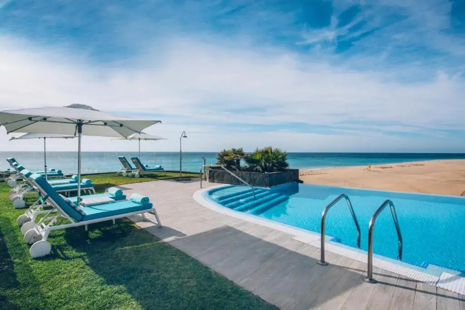 Iberostar Waves Playa Gaviotas -All Inclusive