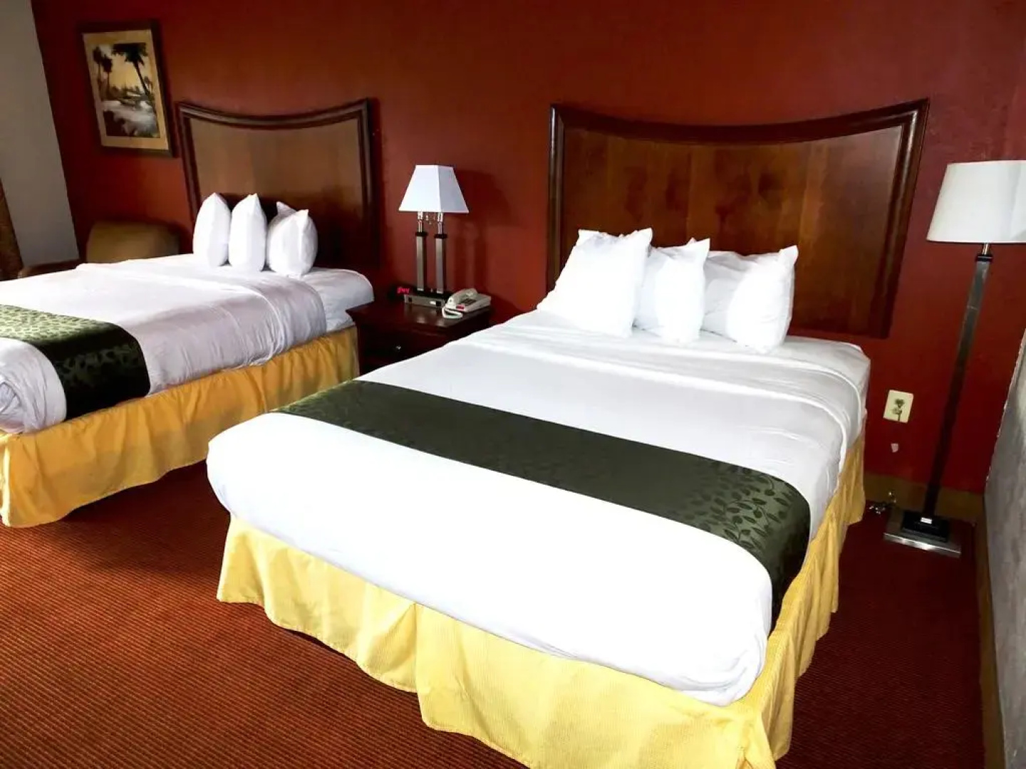 Home Town Inn & Suites Crestview
