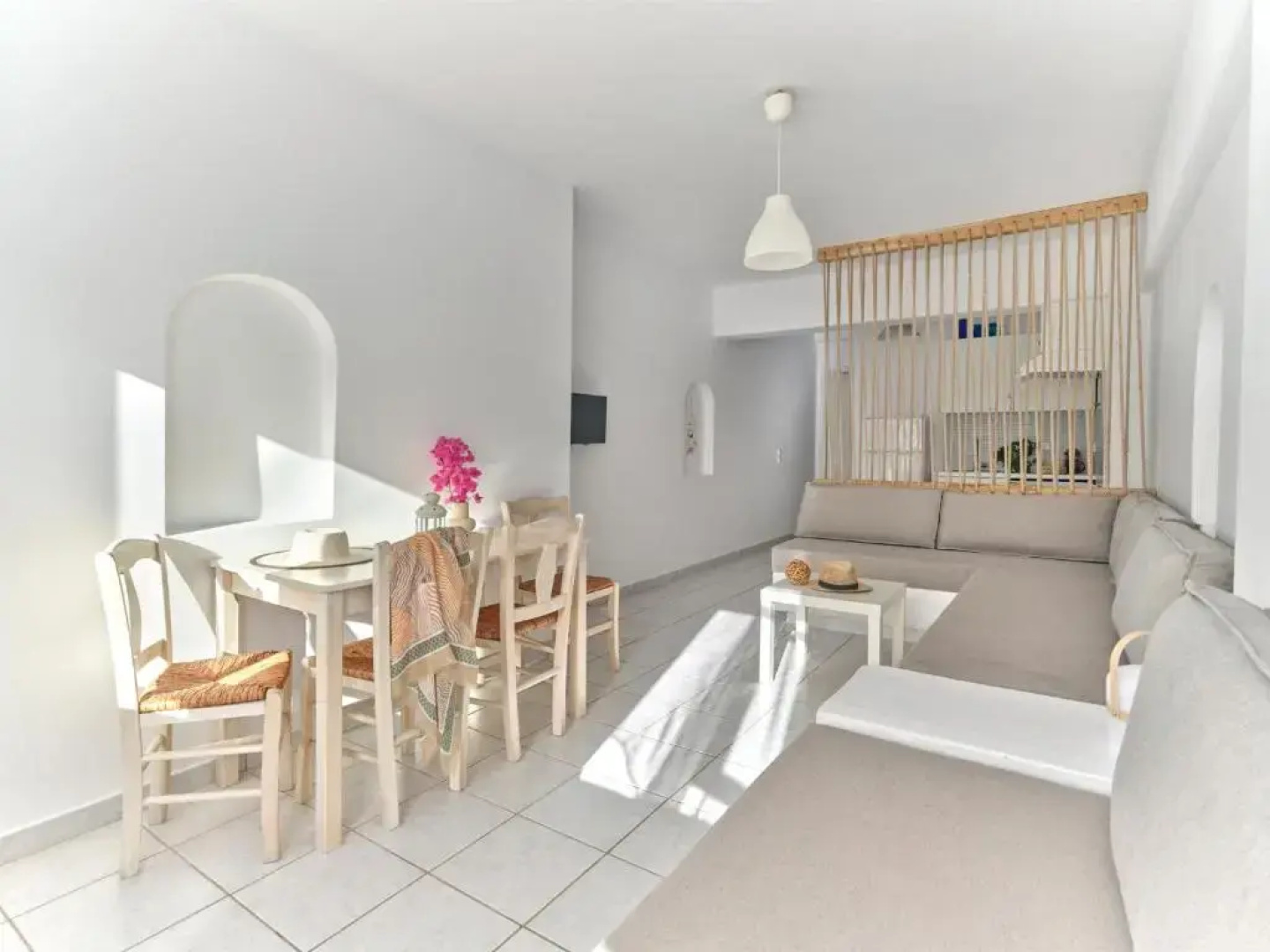 Cleopatra Seaside Homes Paros